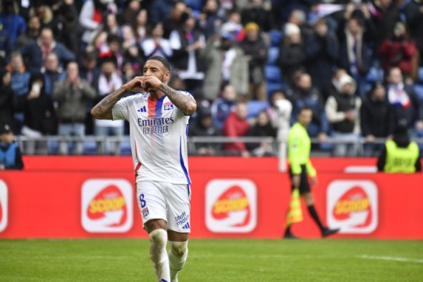 Tolisso nói về việc mất đội 