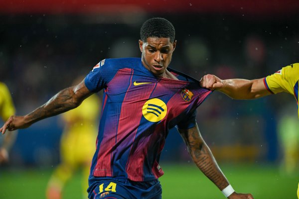Romano: Barcelona hài lòng v